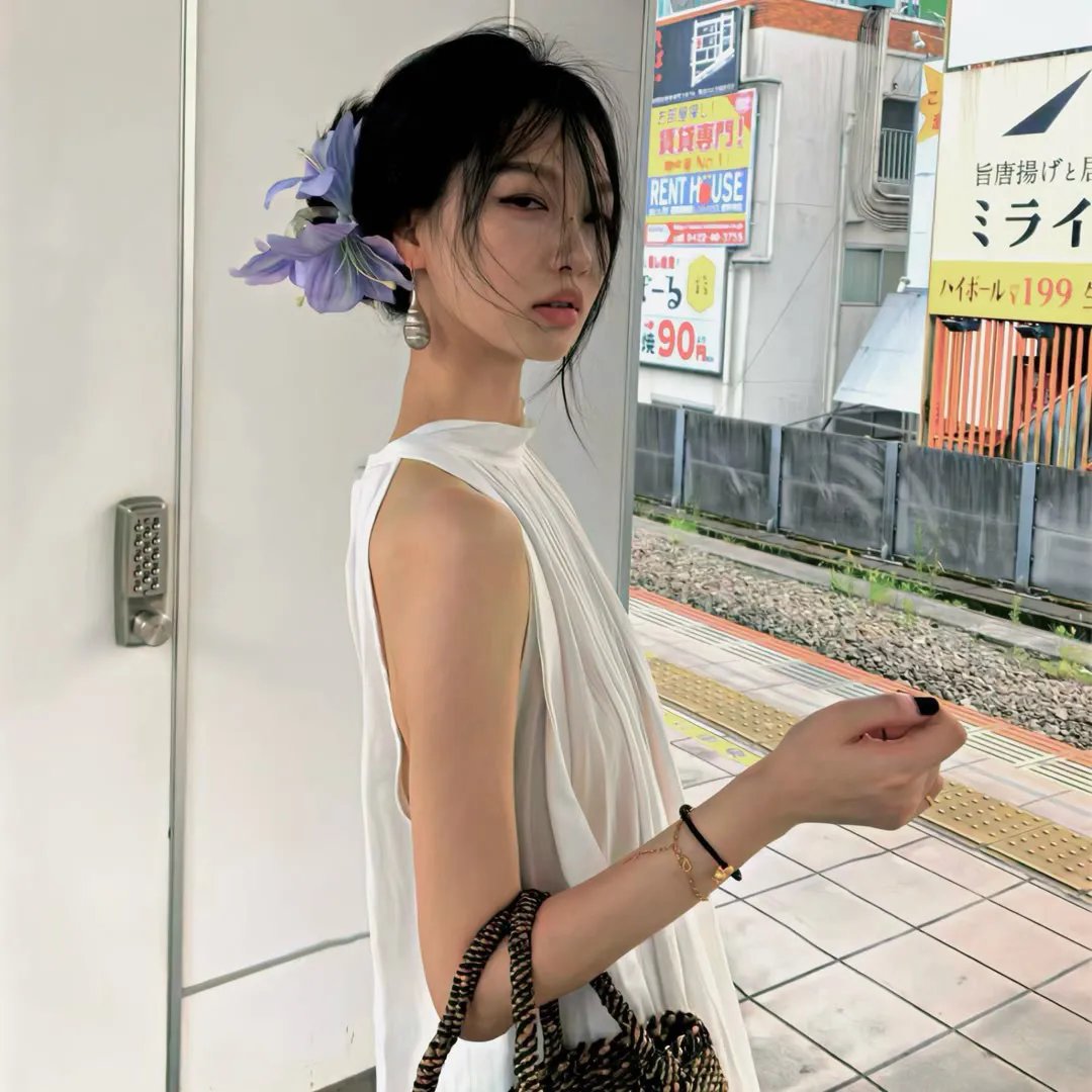 屋顶上的猫